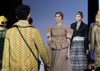 Gelaran Dhoho Street Fashion (DSF) ke-7 di Jalan Basuki Rahmat, Kota Kediri.