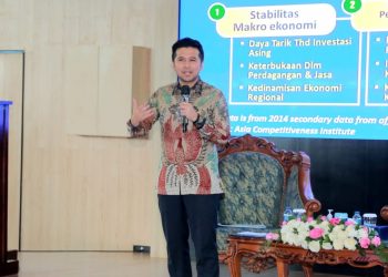 Wakil Gubernur Jawa Timur Emil Elestianto Dardak