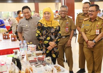 Gubernur Jawa Timur Khofifah Indar Parawansa dalam Misi Dagang dengan Provinsi Kalimantan Tengah.