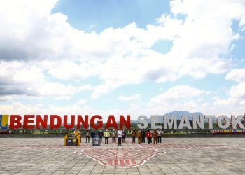 Peresmian Bendungan Semantok di Desa Sambikerep, Kecamatan Rejoso, Nganjuk oleh Presiden RI Joko Widodo.