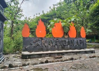 Tempat wisaya Kayangan Api.