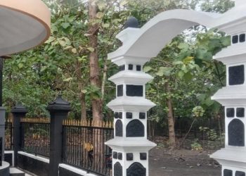 Salah satu pagar makam yang direhab Pemkab Bojonegoro.