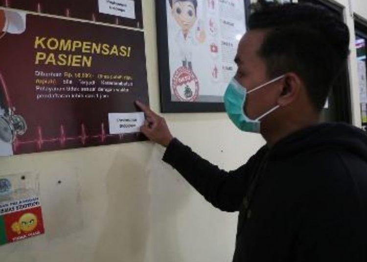 Kompensasi Rp 50 ribu bakal diberikan ke pasien jika pelayanan kesehatan di Puskesmas Surabaya lambat.