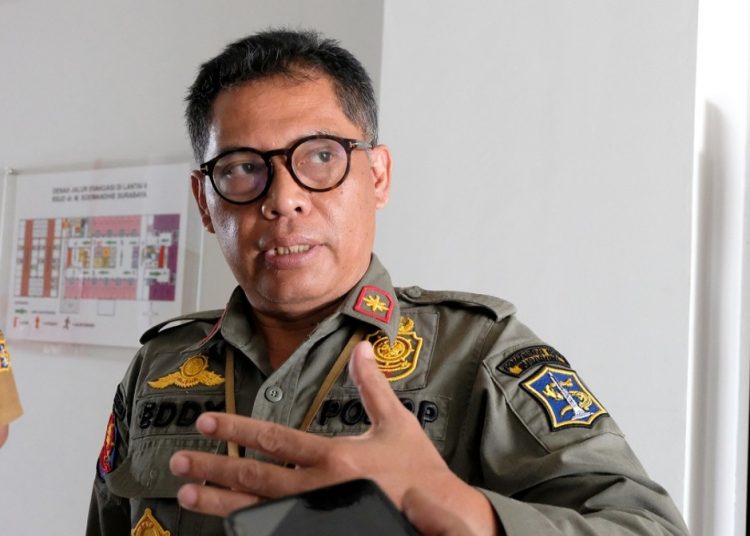 Kepala Satpol PP Kota Surabaya, Eddy Christijanto.