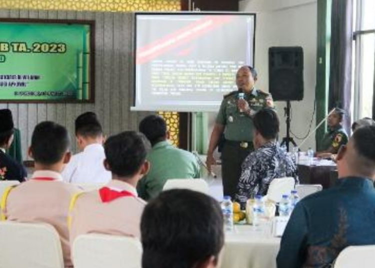 Keggiatan pembinaan Jaring Mitra Karib, di gedung Ahmad Yani Makodim Bojonegoro.