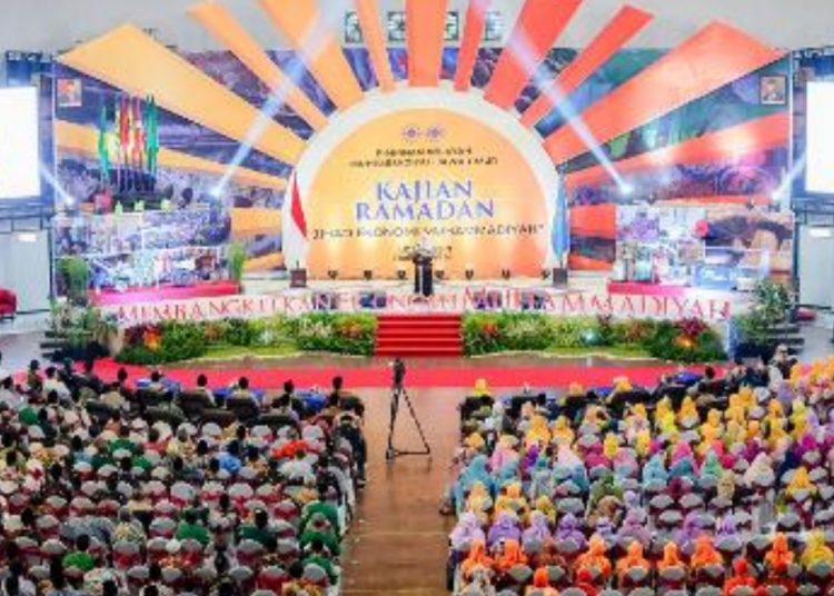 Siasana Kajian Ramadan PW Muhammadiyah Jatim di UMM Dome, Malang.