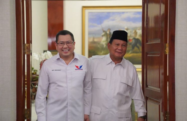 Ketua Umum Partai Perindo Hary Tanoesoedibjo dan Ketua Umum Gerindra Prabowo Subianto.