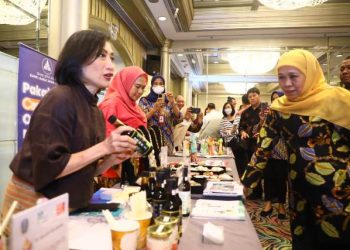 Gubernur Jawa Timur Khofifah Indar Parawansa dalam East Java Trade Mission and Investment di Hong Kong.