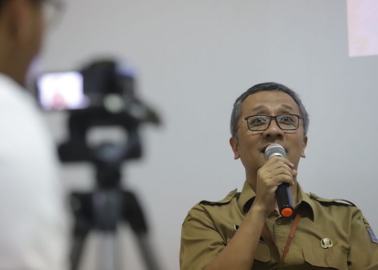 Kepala Dinas Kependudukan dan Pencatatan Sipil Surabaya Agus Imam Sonhaji.