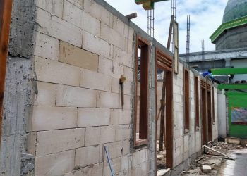 Pembangunan kantor Desa Mojorejo, Kecamatan Kedungadem, Bojonegoro.