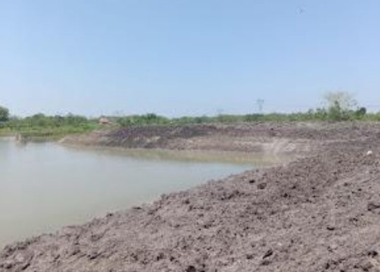Waduk Rowoglandang di Desa Gading, Kecamatan Tambakrejo, Bojonegoro.