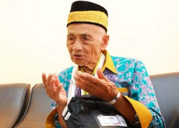 Mbah Harun, calon jamaah haji tertua se-Indonesia asal Pamekasan.