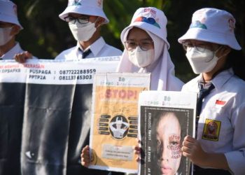 Foto dokumentasi kampanye stop kekerasan terhadap anak.
