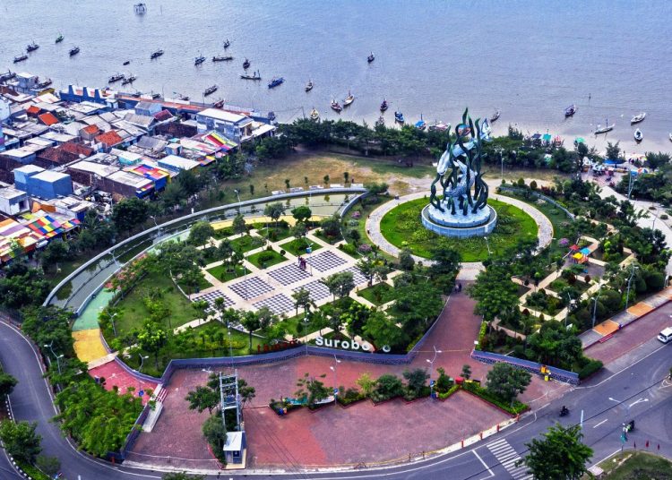 Salah satu destinasi wisata di kawasan Surabaya Timur.