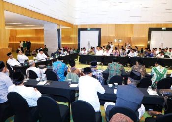 Kegiatan ‘Pelibatan Masyarakat Program Ketahanan Keluarga Wilayah Jatim’ kerjasama Kemenag dan PBNU di Hotel Fairfield Surabaya.