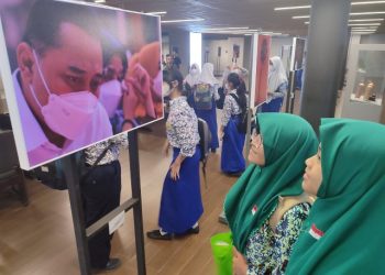 Salah satu karya fotografi hasil jepretan anak-anak disabilitas penghuni Kampung Anak Negeri atau Pondok Sosial Kalijudan Surabaya yang dipamerkan di basement Alun-Alun Surabaya.