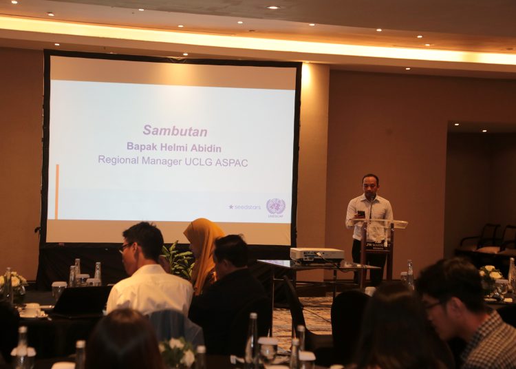 Regional Manager UCLG ASPAC (Helmi Abidin) menyampaikan pesan Eri Cahyadi.