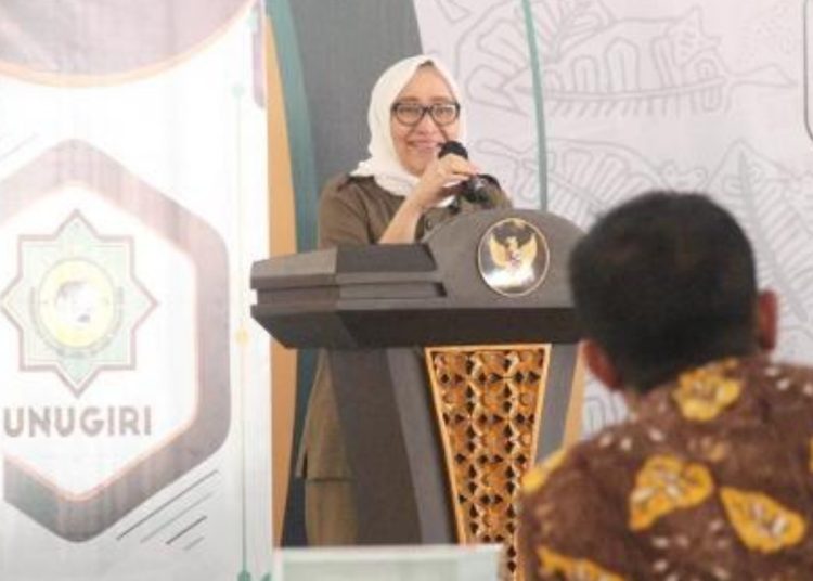 Bupati Bojonegoro Anna Mu’awanah