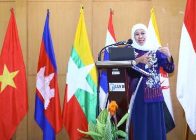 Gubernur Jawa Timur Khofifah Indar Parawansa