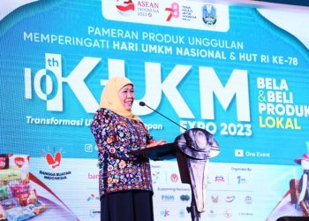 Gubernur Jawa Timur Khofifah Indar Parawansa