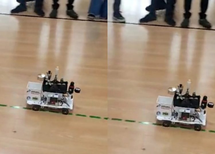 Mobil prototipe ITS menyabet juara 1 Race Competition dan Juara 3 Poster Competition di ajang Synergicon Southern Asia Region Chem-E-Car Competition.