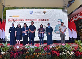 Sosialisasi Roadshow Satpol PP Goes To School yang diadakan di SMA Hang Tuah 4 Surabaya.