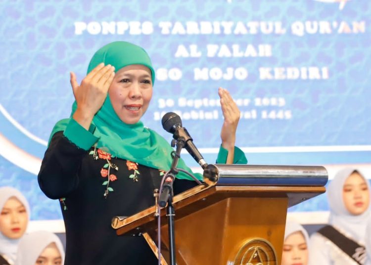 Gubernur Jawa Timur Khofifah Indar Parawansa