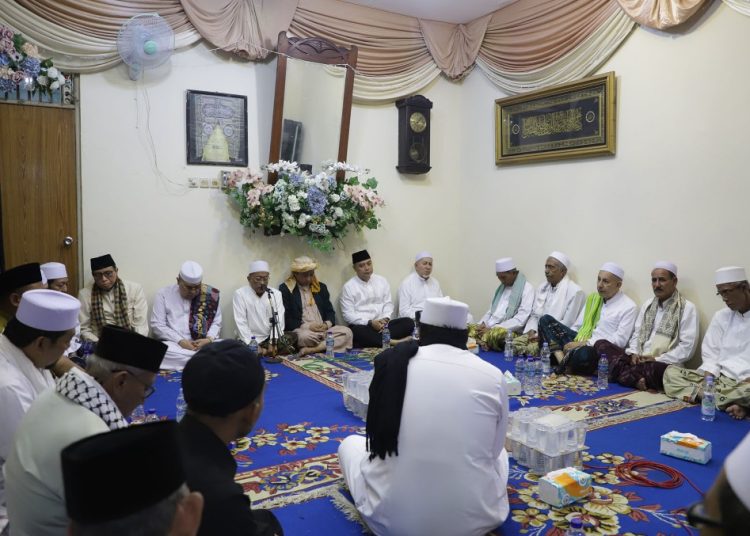 Foto ilustrasi. Pemkot Surabaya akan menggelar Salawatan di Balai Kota pada 27 Oktober 2023 mendatang.