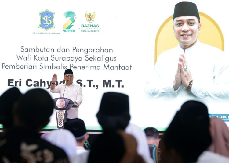 Wali Kota Surabaya Eri Cahyadi dalam acara HUT ke-2 Baznas Kota Surabaya.