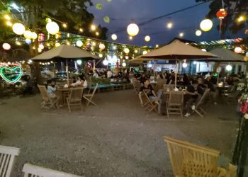 Prigen Santuy, tempat kuliner dengan tempat luas dan harga terjangkau.