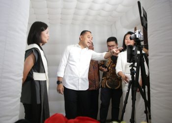 Wali Kota Surabaya Eri Cahyadi saat menghadiri Creative Community Day and Surabaya Startup Festival 2.0 di Balai Pemuda.