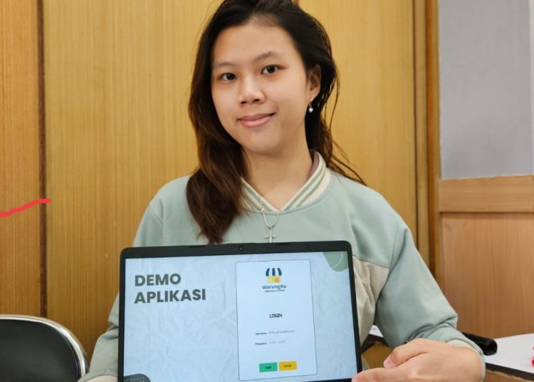 Aplikasi Point of Sale and Marketing bernama WarungKu.