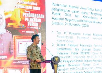 Wakil Gubernur Jawa Timur Emi Elestianto Dardak