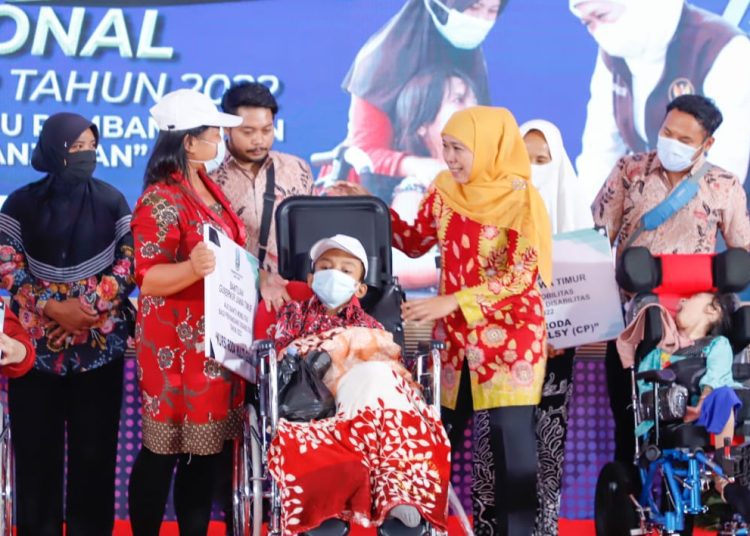 Gubernur Khofifah pada acara hari disabilitas Internasional.