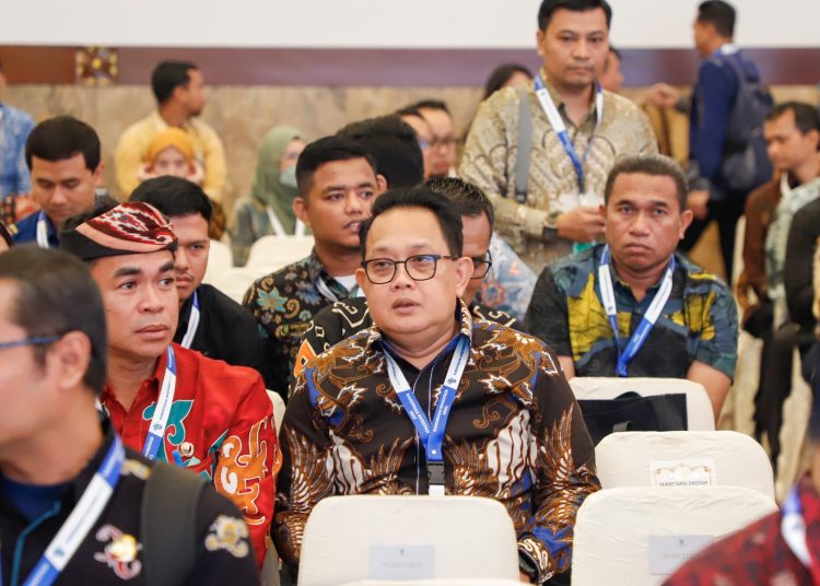 Sekretaris Daerah Adhy Karyono menghadiri Rapat Koordinasi Nasional Investasi 2023 "Investasi Berkeadilan dan Berkelanjutan", di Balai Kartini-Exhibition and Convention Center, Jakarta.