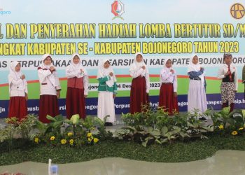 Kegiatan lomba bertutur yang diselenggarakan Dinas Perpustakaan dan Kearsipan Pemkab Bojonegoro di Pendopo Malowopati.