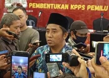 Komisioner KPU Surabaya Subairi