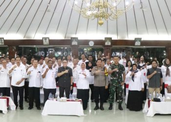 Kegiatan pendidikan politik bagi ASN, non ASN, Kepala Desa jelang pemilu dan Pemilukada serentak tahun 2024 di Bojonegoro.