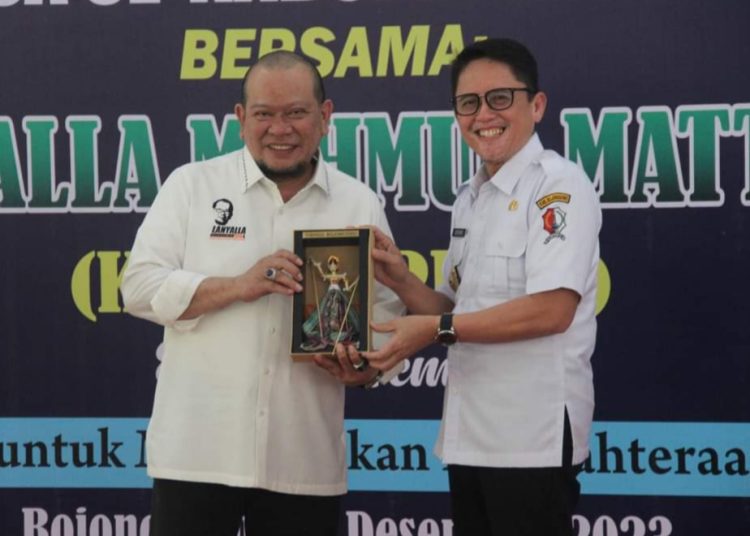 Pj Bupati Bojonegoro Adriyanto bersama Ketua DPD RI LaNyalla Mahmud Mattalitti.