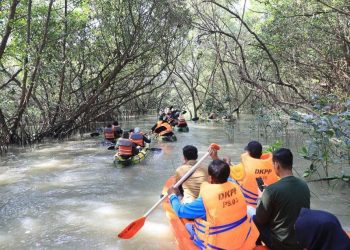 Salah satu wahana yang ada di Romokalisari Adventure Land.