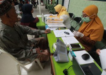 Foto dokumentasi, pemeriksaan kesehatan yang sebelumnya dilaksanakan Pemkot Surabaya.