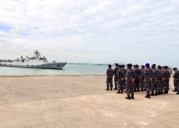 Kedatangan KRI Frans Kaisiepo-368 di Dermaga Batu Ampar, Batam.