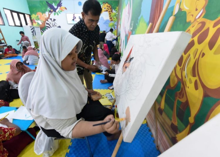 Rumah Anak Prestasi Kedung Cowek, di Jalan Mohammad Noer nomor 1 Kota Surabaya.