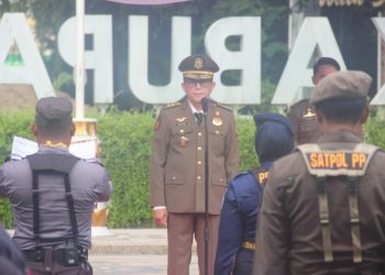 Pj Bupati Bojonegoro Adriyanto dalam peringatan HUT ke-74 Satuan Polisi Pamong Praja, HUT ke-105 Pemadam Kebakaran dan Penyelamatan, serta HUT ke-62 Satuan Perlindungan Masyarakat.