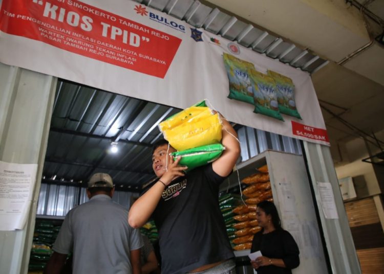 Salah satu Kios TPID yang ada di pasar tradisional di Surabaya.