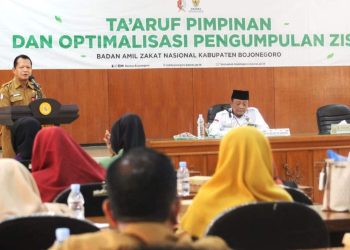 Ta’aruf pimpinan dan optimalisasi pengumpulan zakat, infaq dan sodakoh yang digelar di gedung Angling Dharma lantai 2 gedung Pemkab Bojonegoro.