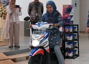 Uji coba Kendaraan Listrik Berbasis Baterai.