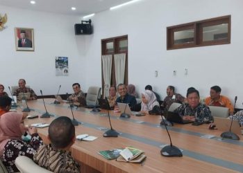 Rapat persiapan awal pembukaan Program Studi di Luar Kampus Utama (PSDKU) Universitas Brawijaya di Kabupaten Bojonegoro.