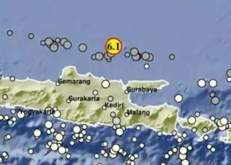 Foto tangkapan layar, titik gempa di Tuban yang imbasnya dirasakan di beberapa daerah lain.