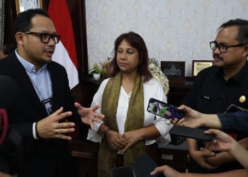 Tim Child Friendly Cities Initiative UNICEF saat berkunjung ke Balai Kota Surabaya.